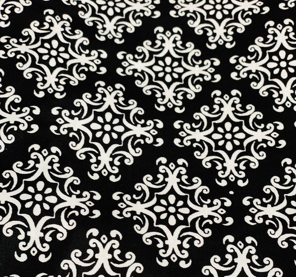 Cotton 3 ply mask black n white floral